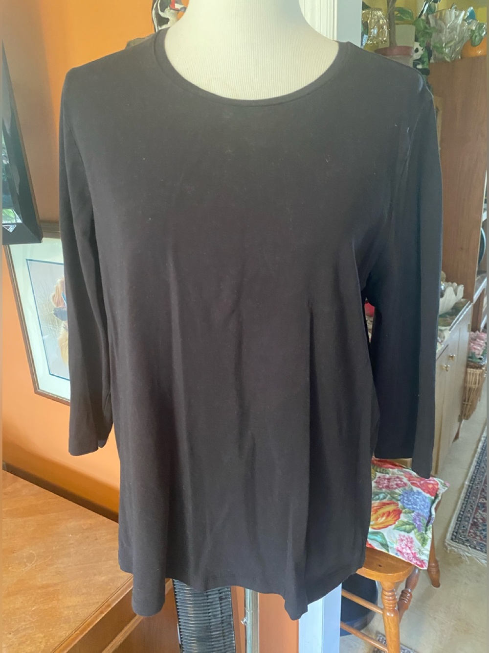 Chico's Black 3/4 Sleeve Crewneck Top